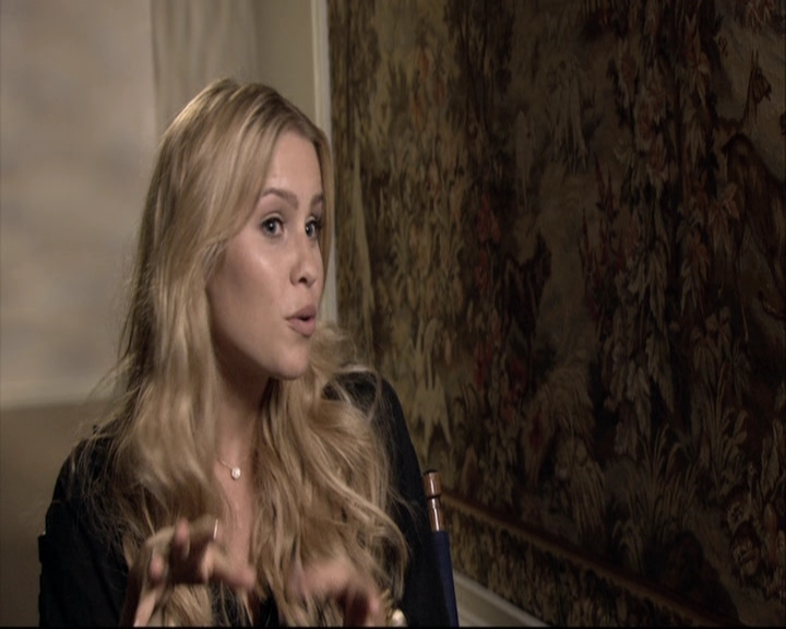 VampireDiariesWorld-dot-org_TheOriginalsS1-TheOriginals-Origins0072.jpg