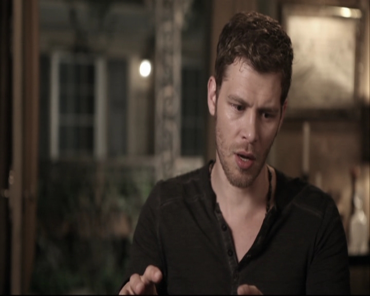 VampireDiariesWorld-dot-org_TheOriginalsS1-TheOriginals-Origins0607.jpg