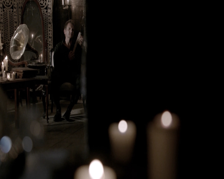 VampireDiariesWorld-dot-nl_TheOriginals-2x01Rebirth-DeletedScenes0061.jpg