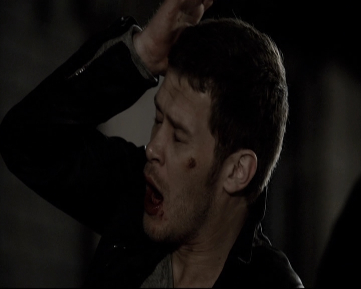 VampireDiariesWorld-dot-nl_TheOriginals-2x01Rebirth0045.jpg