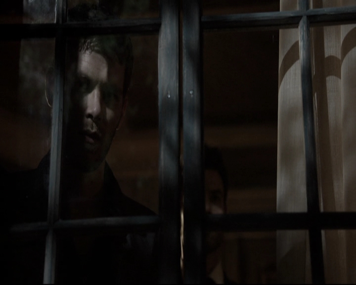 VampireDiariesWorld-dot-nl_TheOriginals-2x01Rebirth0078.jpg