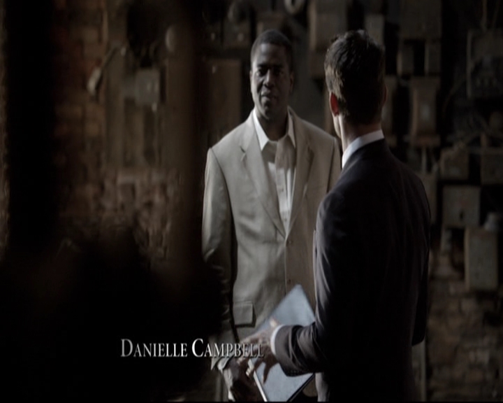 VampireDiariesWorld-dot-nl_TheOriginals-2x01Rebirth0126.jpg