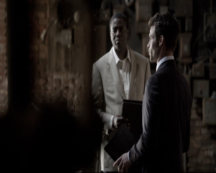 VampireDiariesWorld-dot-nl_TheOriginals-2x01Rebirth0127.jpg