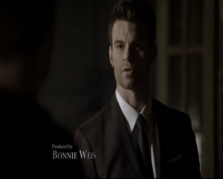 VampireDiariesWorld-dot-nl_TheOriginals-2x01Rebirth0212.jpg