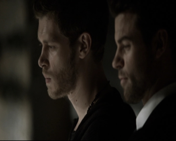 VampireDiariesWorld-dot-nl_TheOriginals-2x01Rebirth0734.jpg