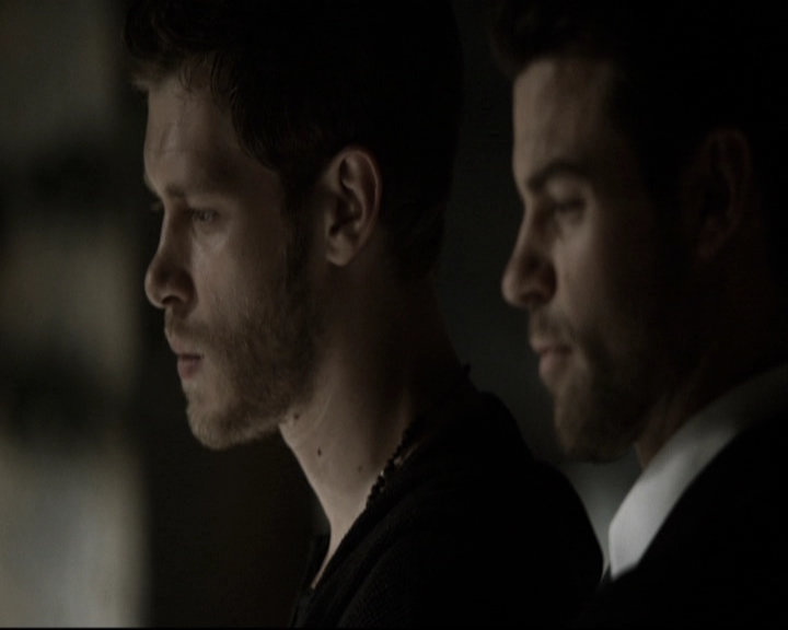 VampireDiariesWorld-dot-nl_TheOriginals-2x01Rebirth0735.jpg