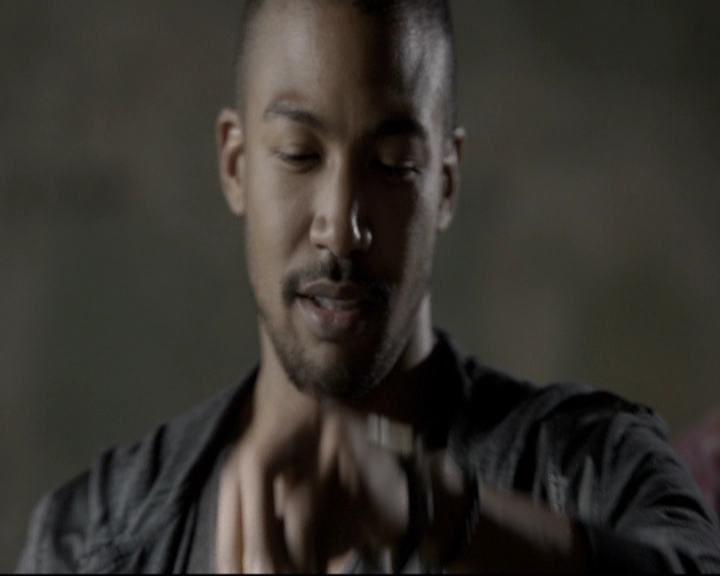 VampireDiariesWorld-dot-nl_TheOriginals-2x01Rebirth0836.jpg