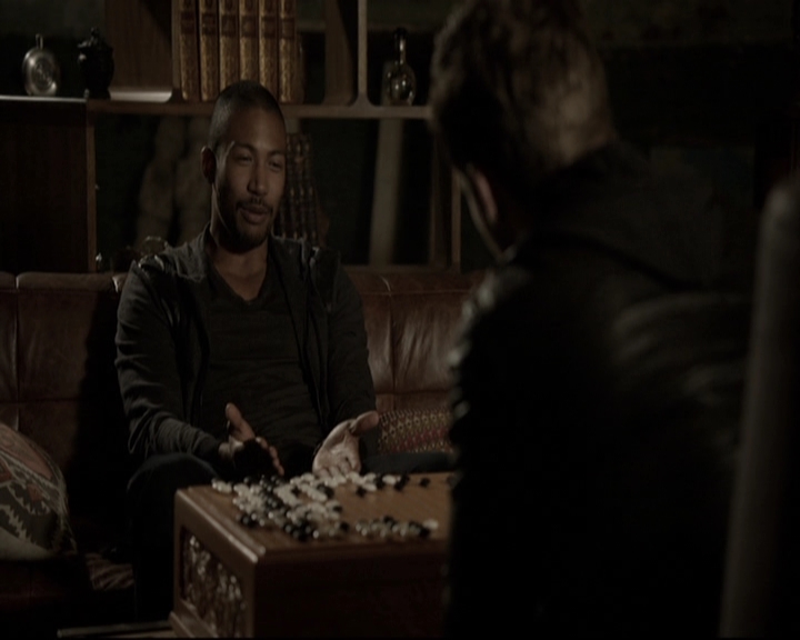 VampireDiariesWorld-dot-nl_TheOriginals-2x01Rebirth1033.jpg