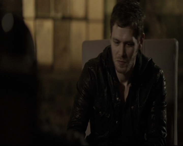 VampireDiariesWorld-dot-nl_TheOriginals-2x01Rebirth1038.jpg