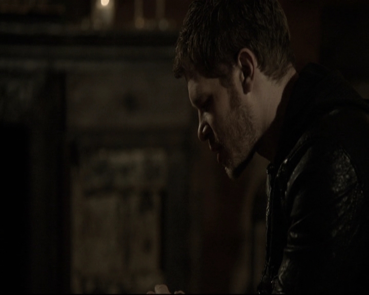 VampireDiariesWorld-dot-nl_TheOriginals-2x01Rebirth1043.jpg