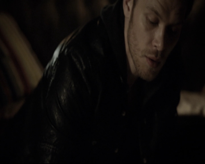 VampireDiariesWorld-dot-nl_TheOriginals-2x01Rebirth1596.jpg