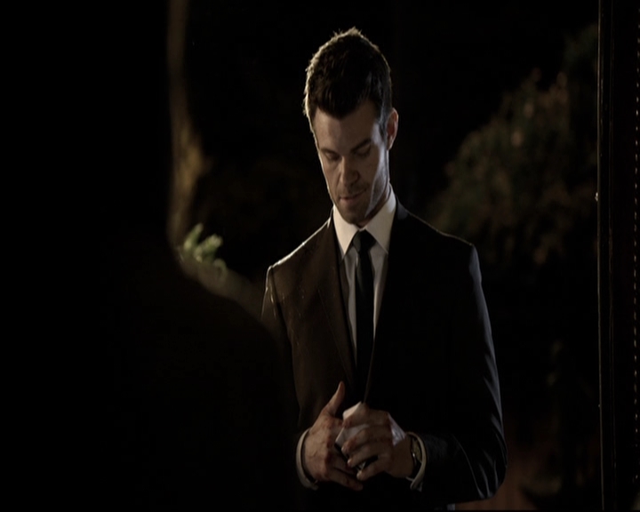 VampireDiariesWorld-dot-nl_TheOriginals-2x01Rebirth1634.jpg