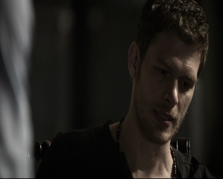 VampireDiariesWorld-dot-nl_TheOriginals-2x01Rebirth2033.jpg