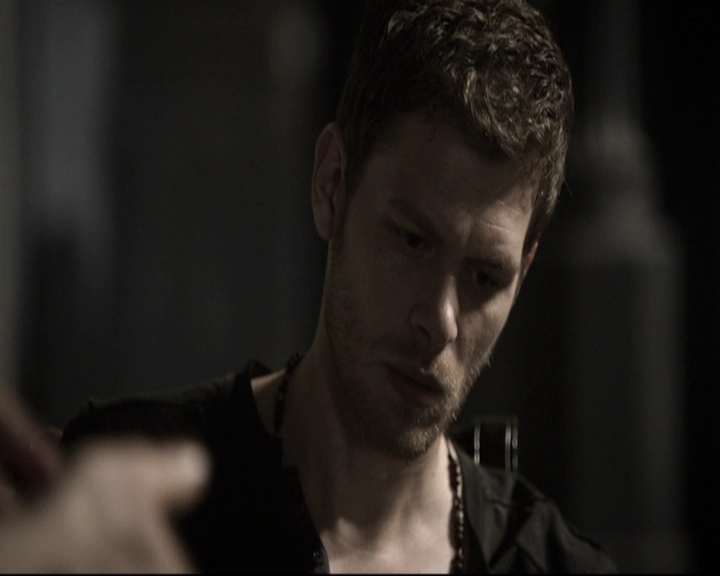 VampireDiariesWorld-dot-nl_TheOriginals-2x01Rebirth2049.jpg