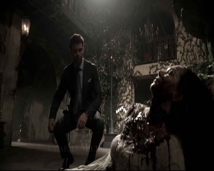 VampireDiariesWorld-dot-nl_TheOriginals-2x02AliveAndKicking0168.jpg