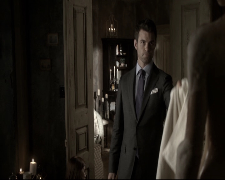 VampireDiariesWorld-dot-nl_TheOriginals-2x02AliveAndKicking0200.jpg