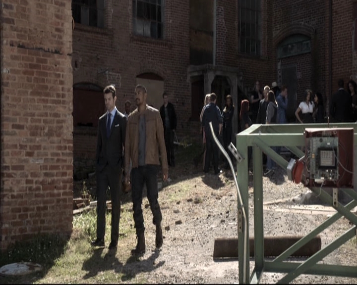 VampireDiariesWorld-dot-nl_TheOriginals-2x02AliveAndKicking0449.jpg