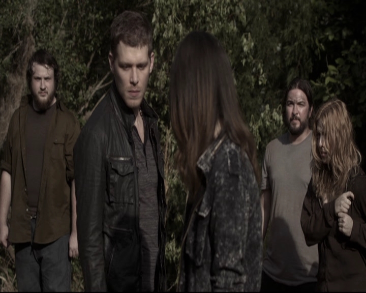 VampireDiariesWorld-dot-nl_TheOriginals-2x02AliveAndKicking1066.jpg