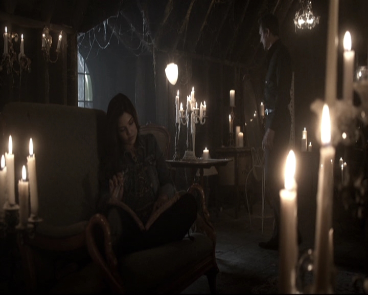 VampireDiariesWorld-dot-nl_TheOriginals-2x02AliveAndKicking1219.jpg