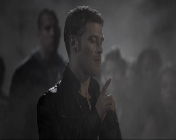 VampireDiariesWorld-dot-nl_TheOriginals-2x02AliveAndKicking1260.jpg