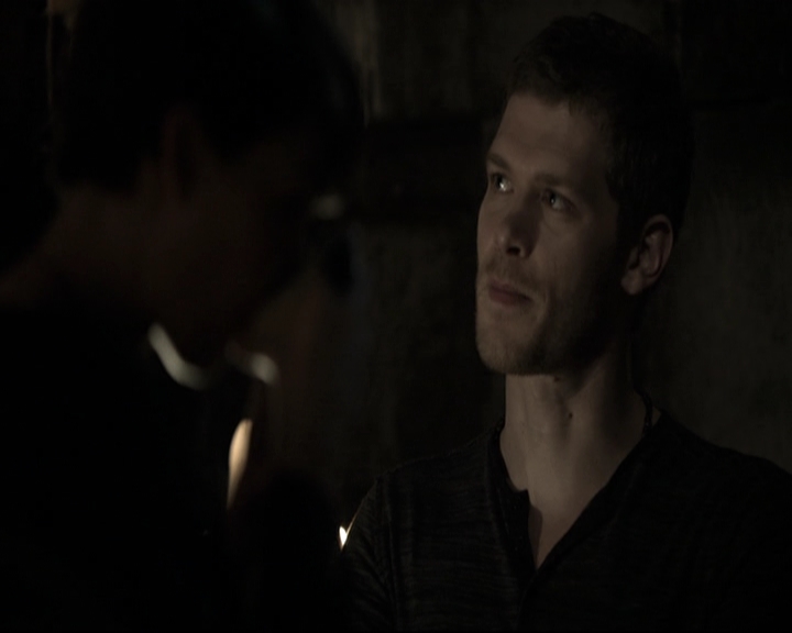 VampireDiariesWorld-dot-nl_TheOriginals-2x02AliveAndKicking1376.jpg