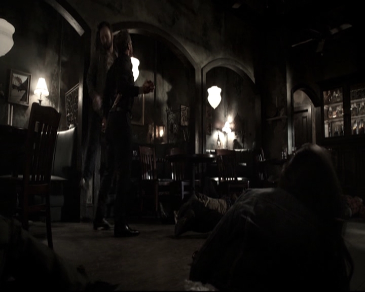 VampireDiariesWorld-dot-nl_TheOriginals-2x02AliveAndKicking1608.jpg