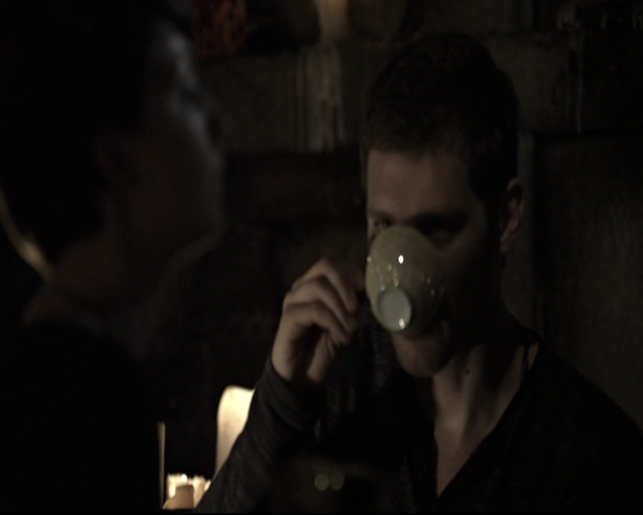 VampireDiariesWorld-dot-nl_TheOriginals-2x02AliveAndKicking1683.jpg