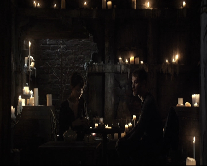 VampireDiariesWorld-dot-nl_TheOriginals-2x02AliveAndKicking1690.jpg