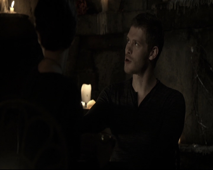 VampireDiariesWorld-dot-nl_TheOriginals-2x02AliveAndKicking1701.jpg