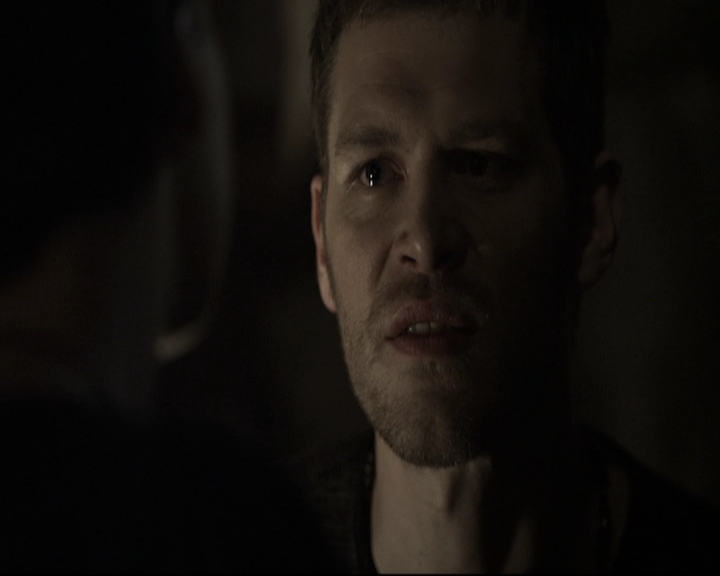 VampireDiariesWorld-dot-nl_TheOriginals-2x02AliveAndKicking1737.jpg