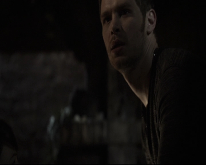 VampireDiariesWorld-dot-nl_TheOriginals-2x02AliveAndKicking1770.jpg