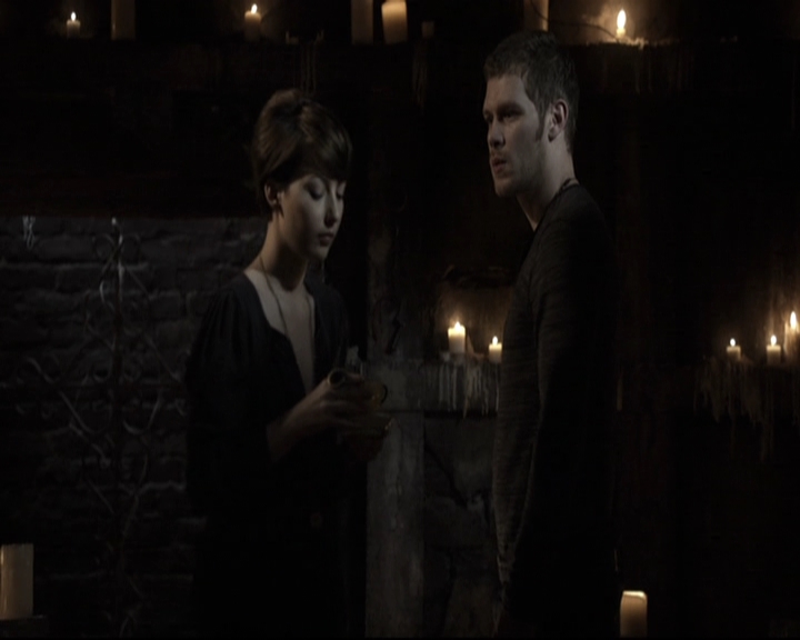 VampireDiariesWorld-dot-nl_TheOriginals-2x02AliveAndKicking1794.jpg