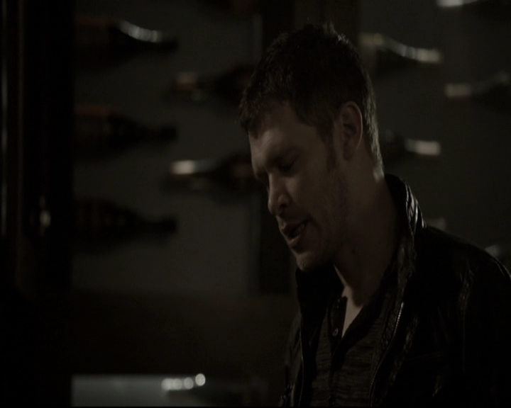 VampireDiariesWorld-dot-nl_TheOriginals-2x02AliveAndKicking1804.jpg