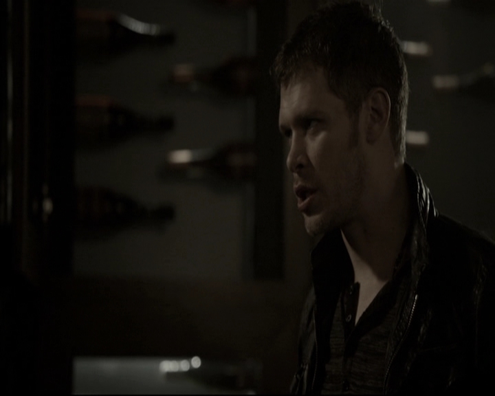 VampireDiariesWorld-dot-nl_TheOriginals-2x02AliveAndKicking1805.jpg