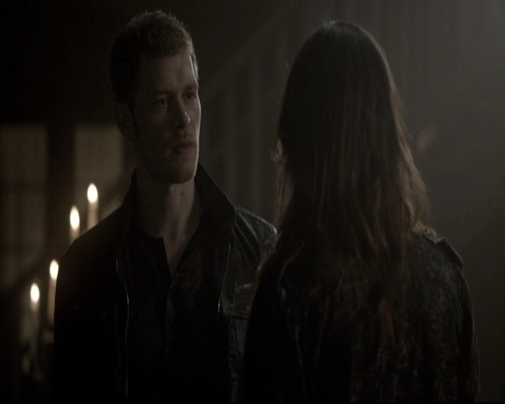 VampireDiariesWorld-dot-nl_TheOriginals-2x02AliveAndKicking1886.jpg