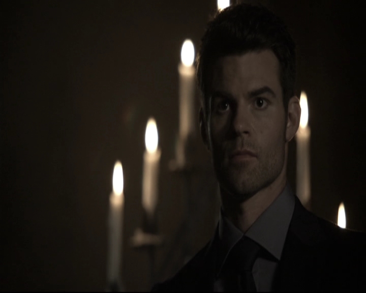 VampireDiariesWorld-dot-nl_TheOriginals-2x02AliveAndKicking1981.jpg