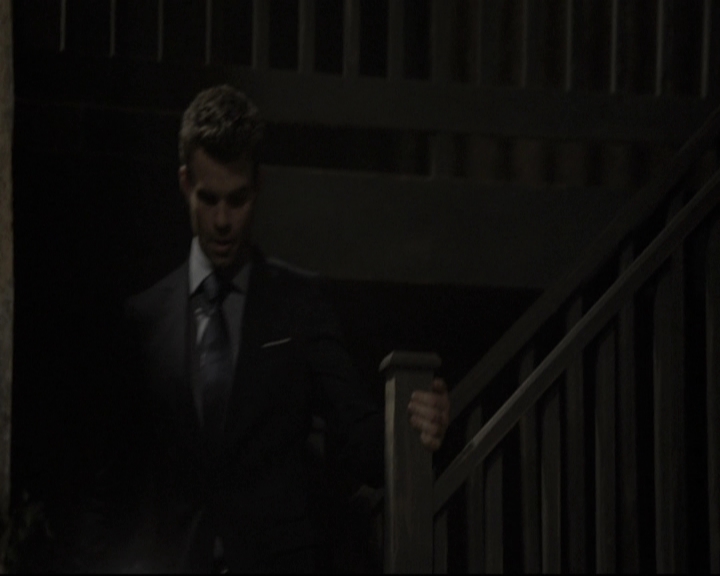 VampireDiariesWorld-dot-nl_TheOriginals-2x02AliveAndKicking2003.jpg