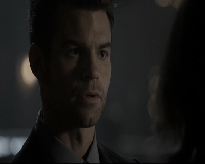 VampireDiariesWorld-dot-nl_TheOriginals-2x02AliveAndKicking2013.jpg