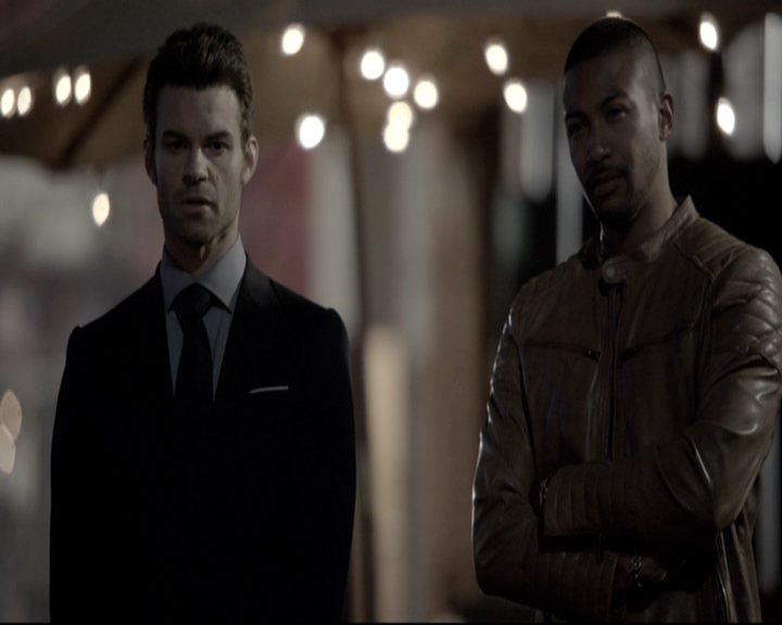 VampireDiariesWorld-dot-nl_TheOriginals-2x02AliveAndKicking2165.jpg