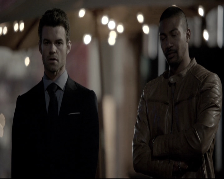 VampireDiariesWorld-dot-nl_TheOriginals-2x02AliveAndKicking2167.jpg