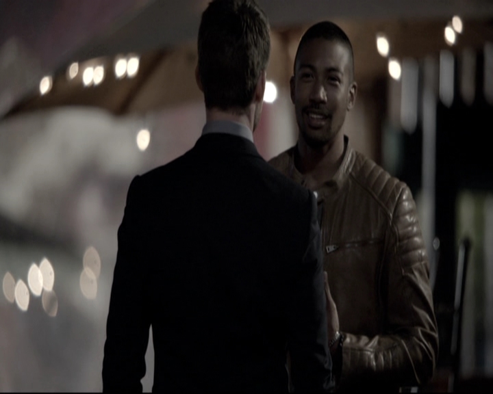 VampireDiariesWorld-dot-nl_TheOriginals-2x02AliveAndKicking2182.jpg