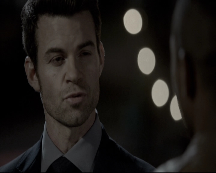 VampireDiariesWorld-dot-nl_TheOriginals-2x02AliveAndKicking2206.jpg