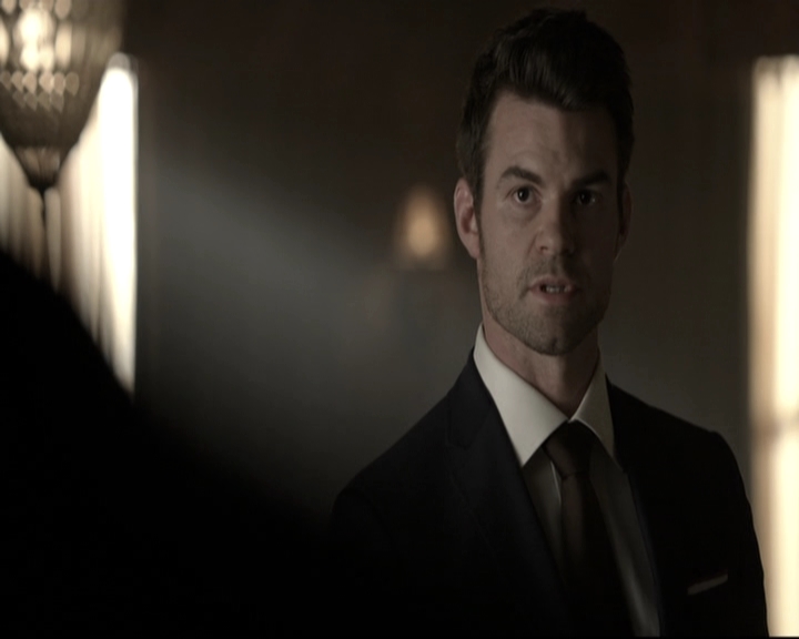 VampireDiariesWorld-dot-nl_TheOriginals-2x03EveryMothersSon0210.jpg