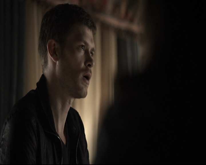 VampireDiariesWorld-dot-nl_TheOriginals-2x03EveryMothersSon0213.jpg