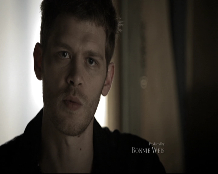 VampireDiariesWorld-dot-nl_TheOriginals-2x03EveryMothersSon0217.jpg