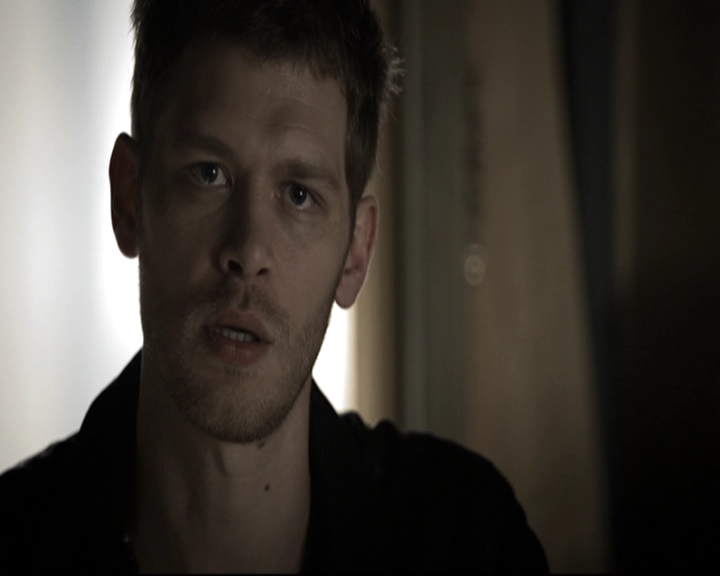 VampireDiariesWorld-dot-nl_TheOriginals-2x03EveryMothersSon0219.jpg