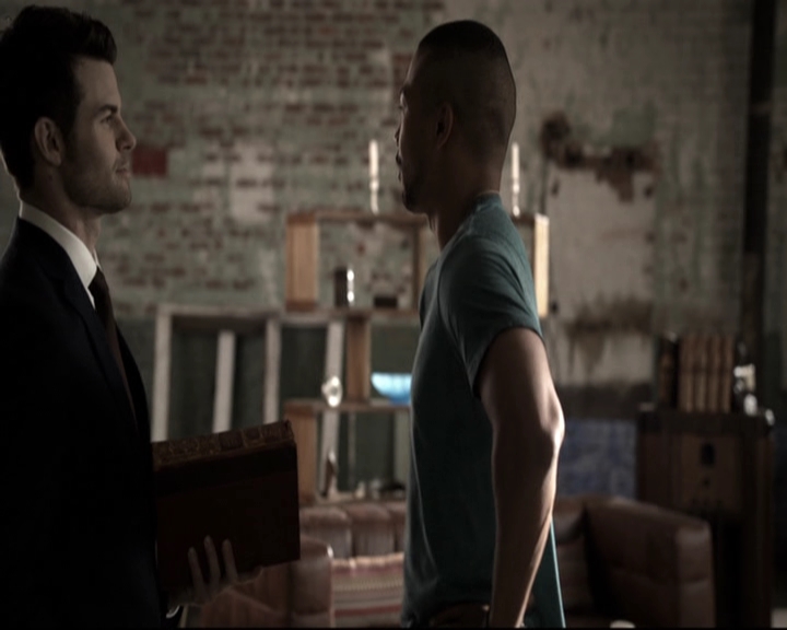 VampireDiariesWorld-dot-nl_TheOriginals-2x03EveryMothersSon0257.jpg