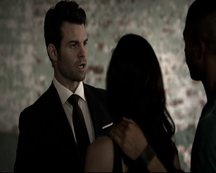 VampireDiariesWorld-dot-nl_TheOriginals-2x03EveryMothersSon0291.jpg