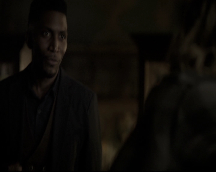 VampireDiariesWorld-dot-nl_TheOriginals-2x03EveryMothersSon0318.jpg