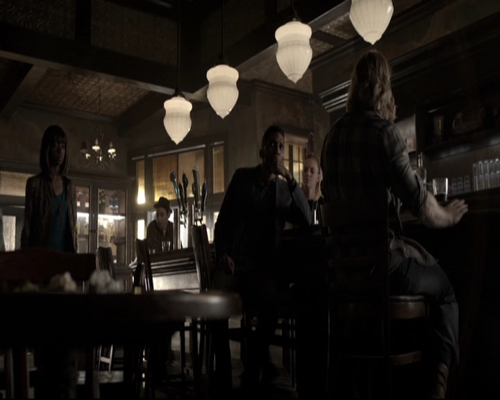 VampireDiariesWorld-dot-nl_TheOriginals-2x03EveryMothersSon0335.jpg